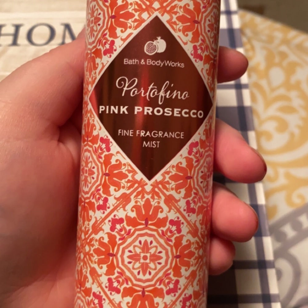 Bath and Body Works body mists